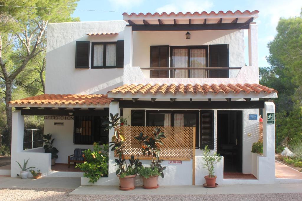 Apartamentos Pinomar Es Caló Buitenkant foto